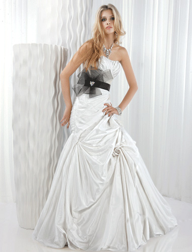 Impression Couture - Style 10081 Impression Couture - Style 10081