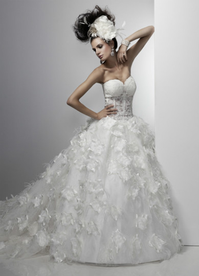 Paraezo Couture - Style Mandy