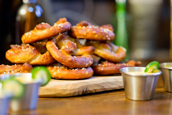 fresh soft pretzels with cheddar jalapeño dippers fresh soft pretzels with cheddar jalapeño dippers