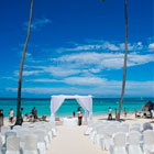 Pros and cons of a destination wedding