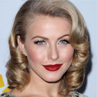 Rock stunning red lips on your wedding day