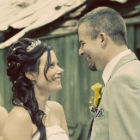 A “Meant to Bee” Wedding in Georgetown, Ontario